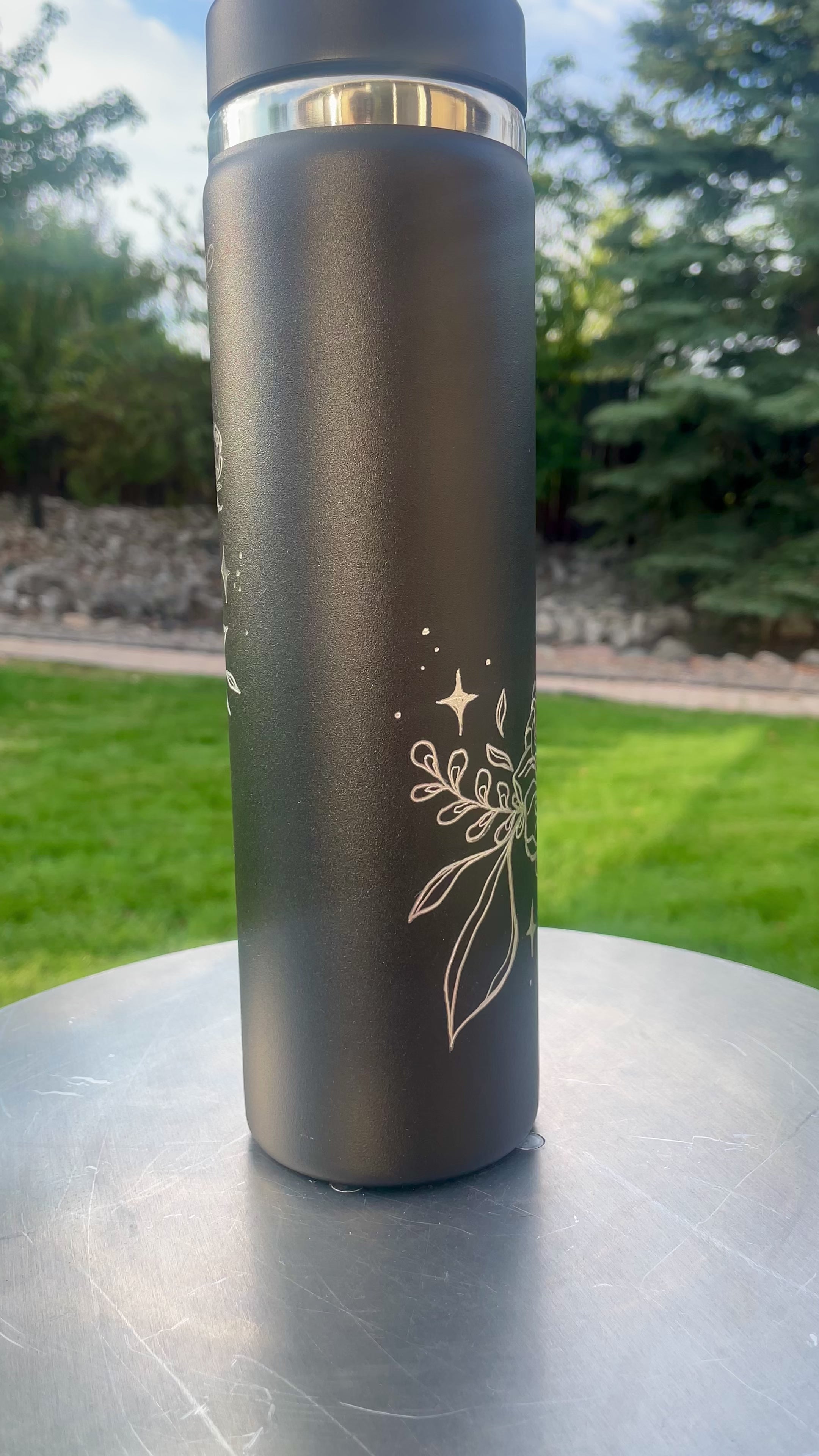 The Moon Tarot Hand-Engraved 24 Oz Hydro Flask Wide Flex Chug Cap